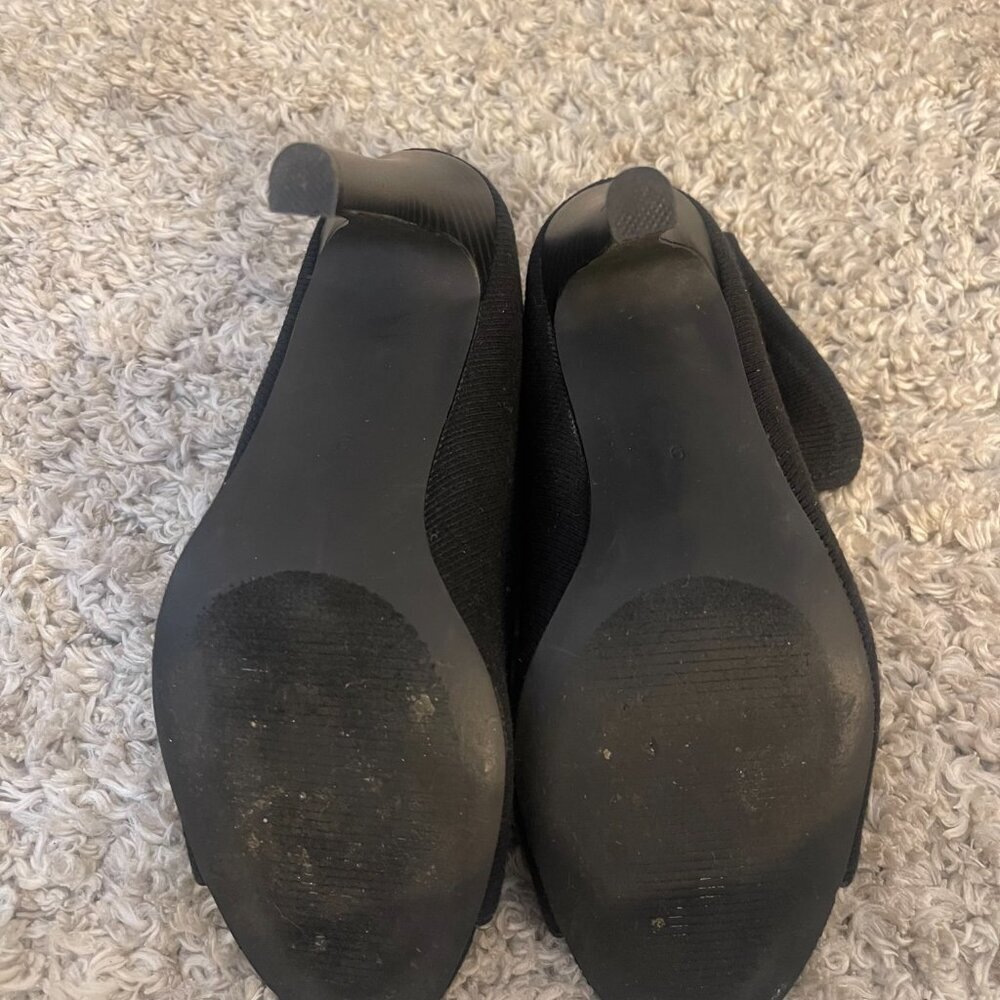 Carlos Black Ribbed Peep Toe Sock Booties Size 9 - Picture 7 of 8